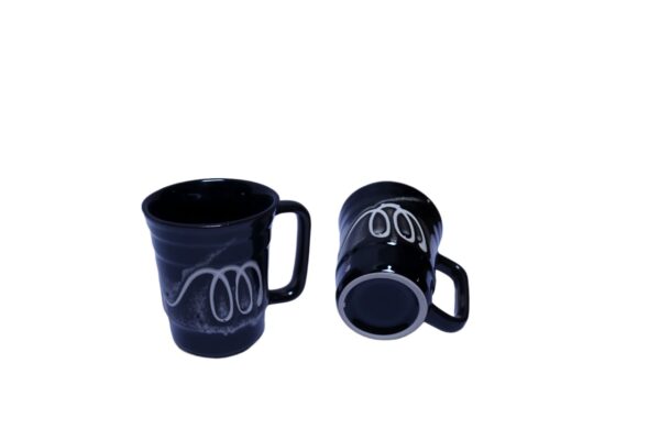 Artistic Black Ceramic Mug Set – 'Nom' Calligraphy Design (Set of 2) - Image 2